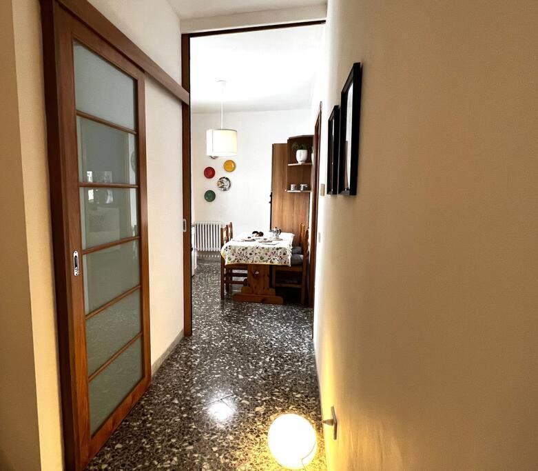Home130 Bari Bagian luar foto